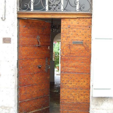 昂古莱姆Jardins Secrets住宿加早餐旅馆 外观 照片